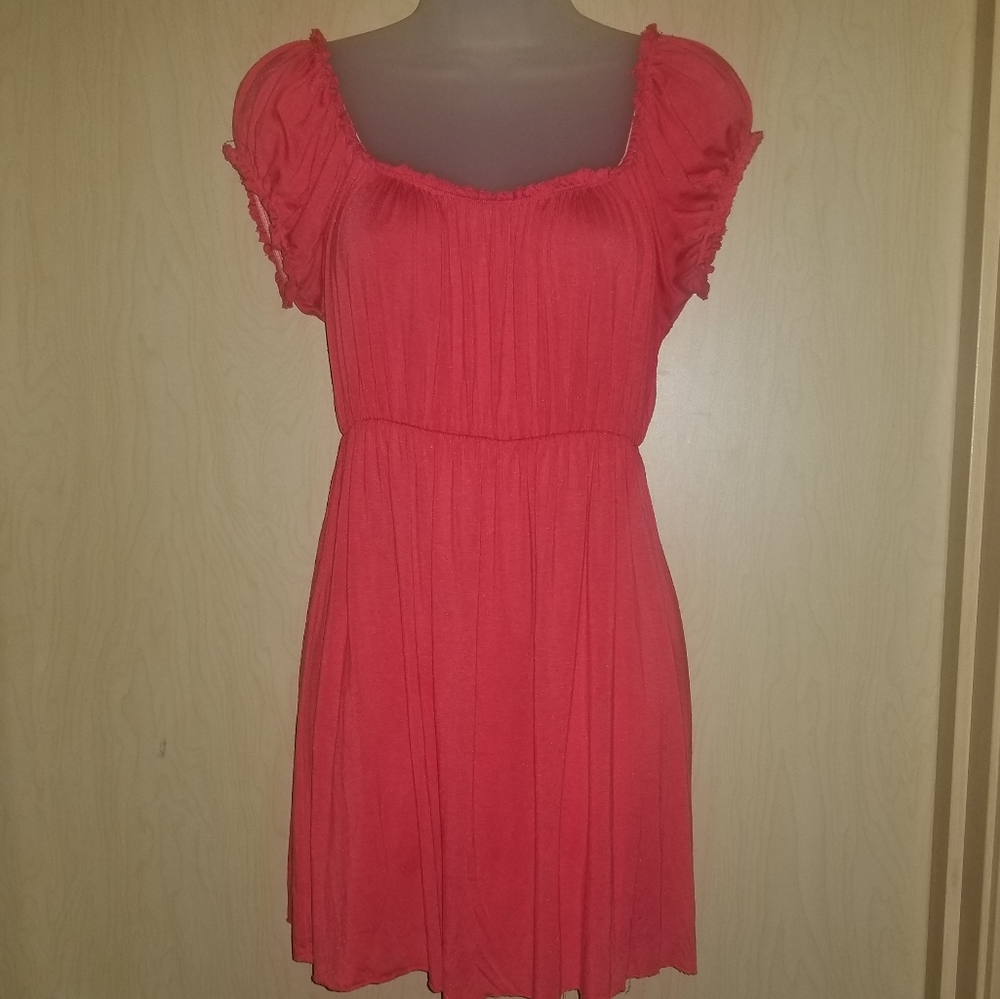 Flirty mini skater dress🌺